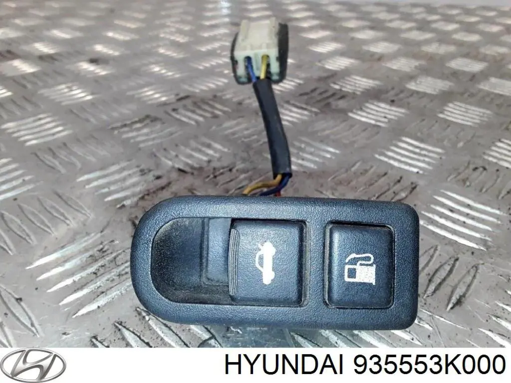 935553K000 Hyundai/Kia Botão de abertura do alcapão do tanque de combustível