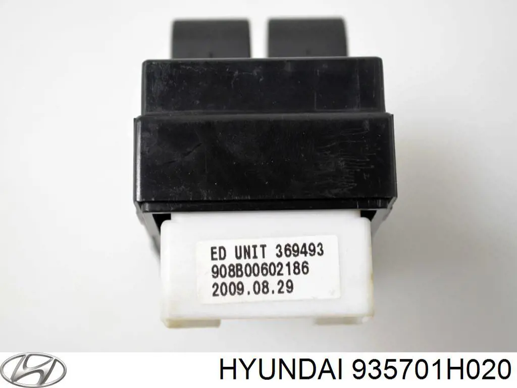 Unidade de botões dianteira esquerda de controlo de elevador de vidro Hyundai/Kia 935701H020 preço, a partir de 28,94 USD
