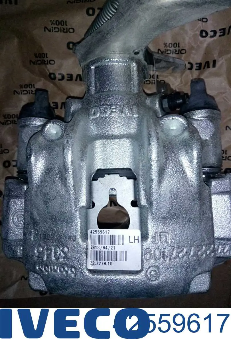 42559617 Iveco Suporte do freio traseiro esquerdo