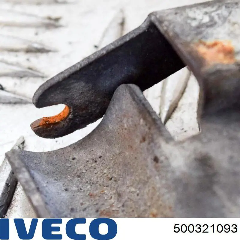 Fecho da capota 500321093 Iveco