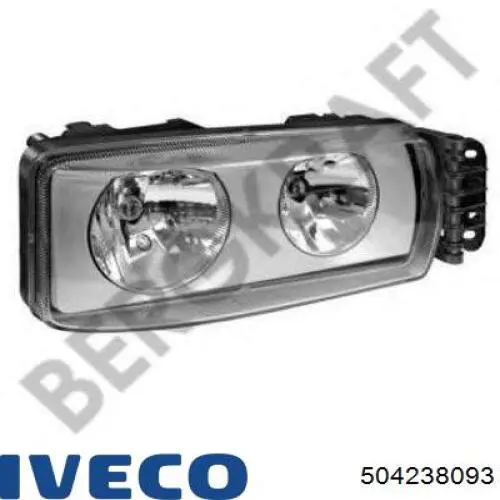 504238093 Iveco Luz direita