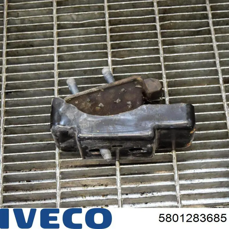 Coxim (suporte) esquerdo/direito de motor Iveco 5801283685 preço, a partir de 69,06 USD