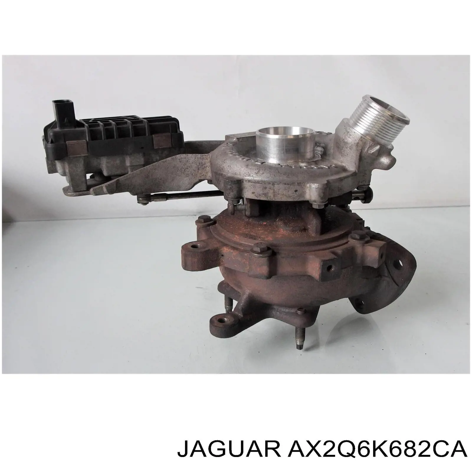 AX2Q6K682CA Jaguar Turbina