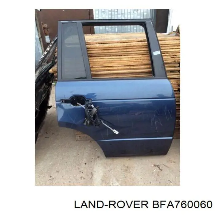 Compre LR034202 Land Rover Porta traseira direita