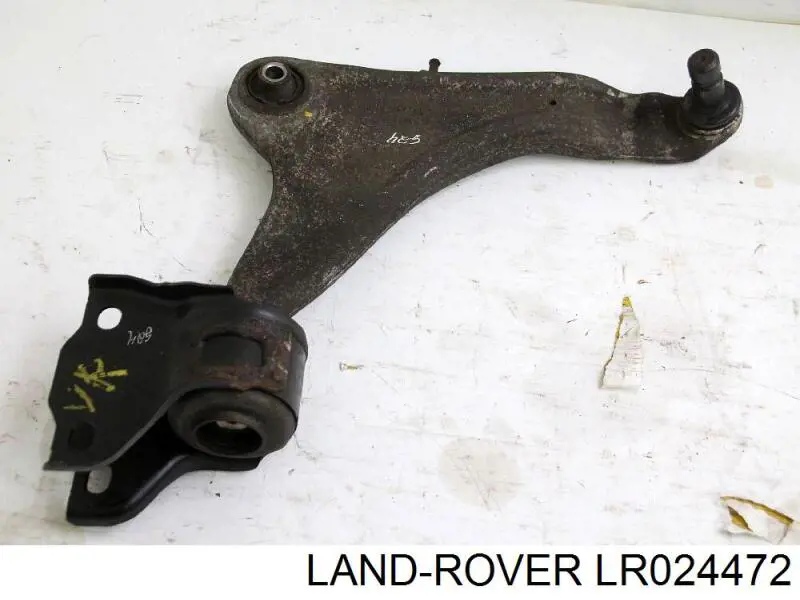 Braço oscilante inferior direito de suspensão dianteira LR024472 Land Rover