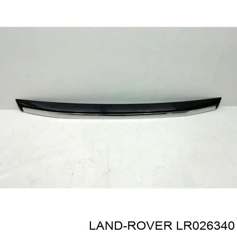 LR026340 Land Rover Moldura de tampa de porta-malas