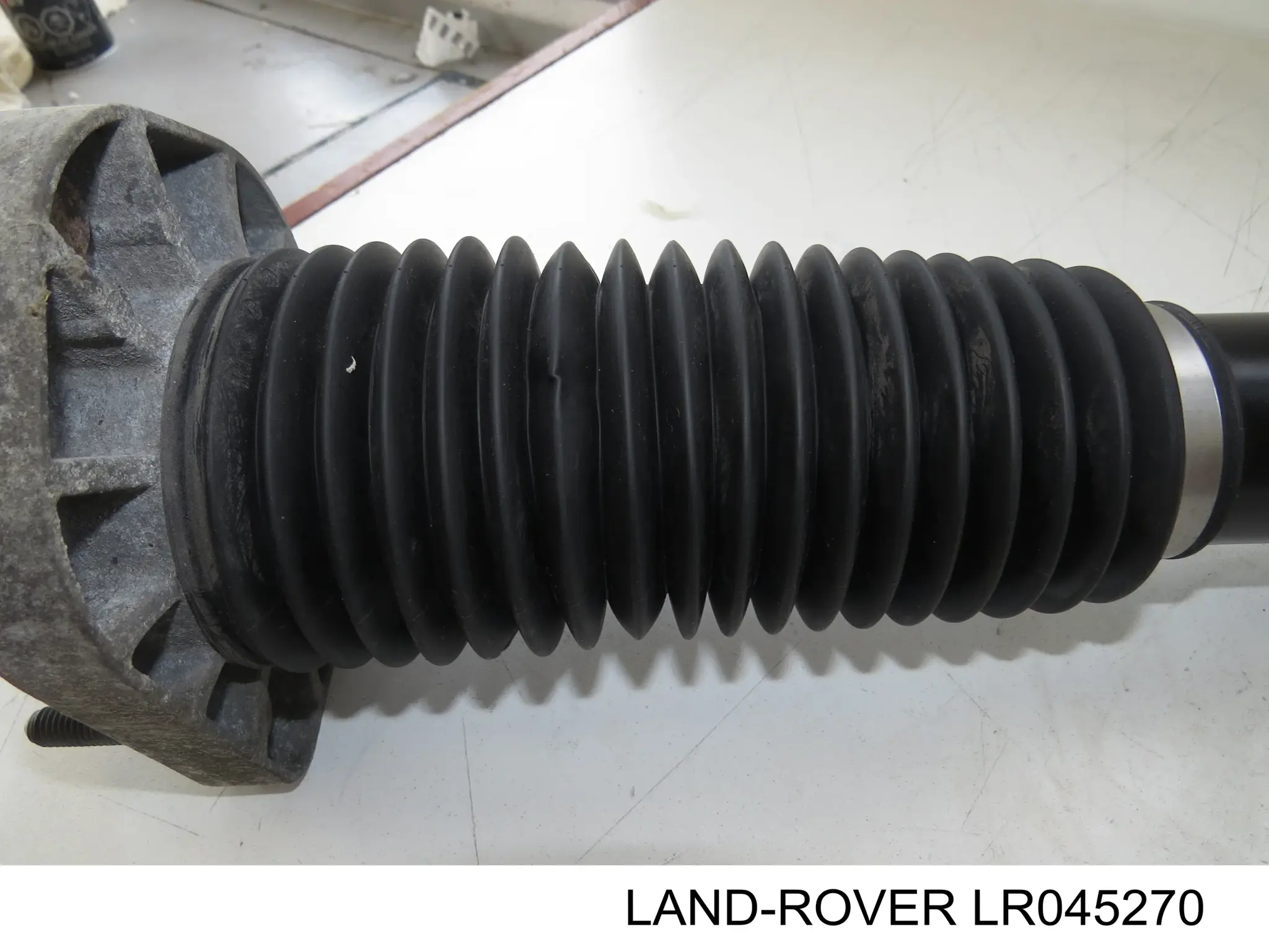Compre LR045270 Land Rover Amortecedor traseiro