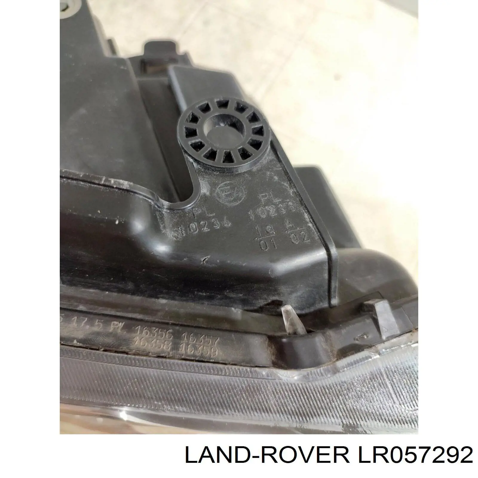 Luz direita Land Rover LR057292 preço, a partir de 529,50 USD