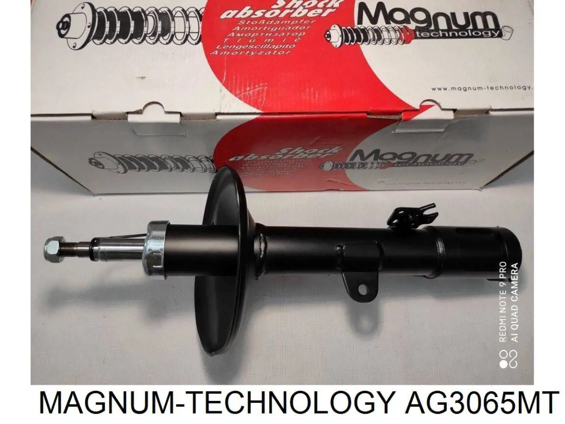 Compre AG3065MT Magnum Technology Amortecedor traseiro