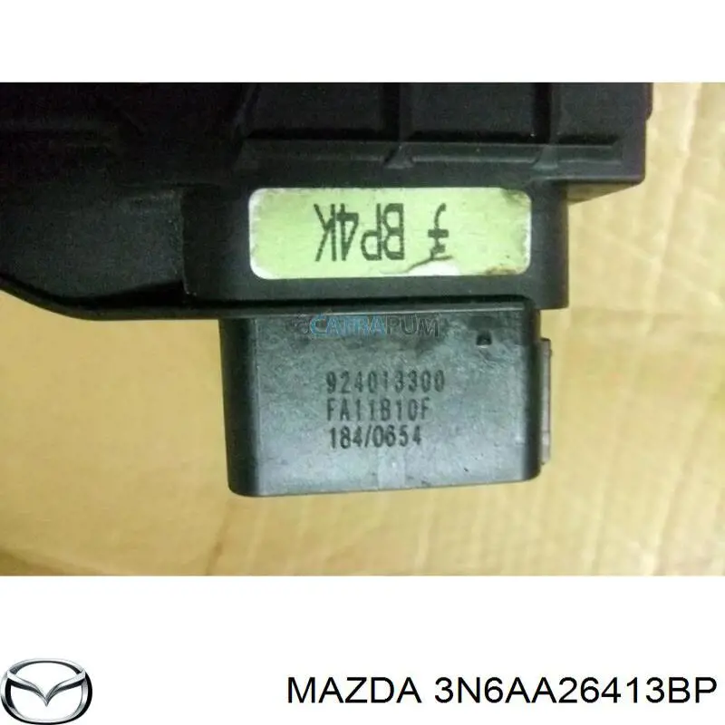 3N6AA26413BP Mazda Fecho da porta traseira esquerda
