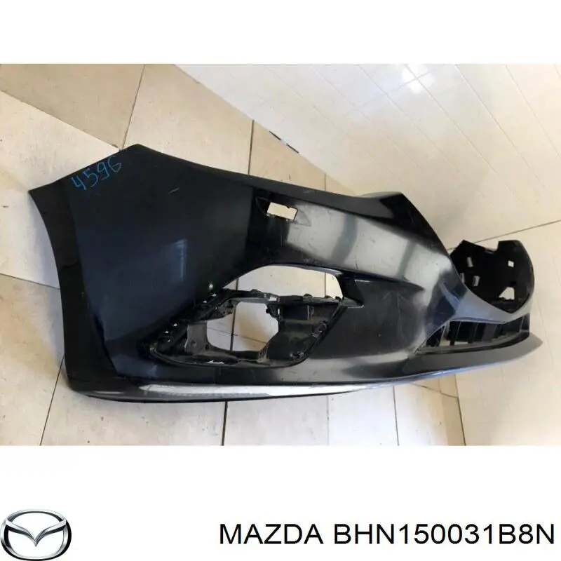 Pára-choque dianteiro BHN150031B8N Mazda