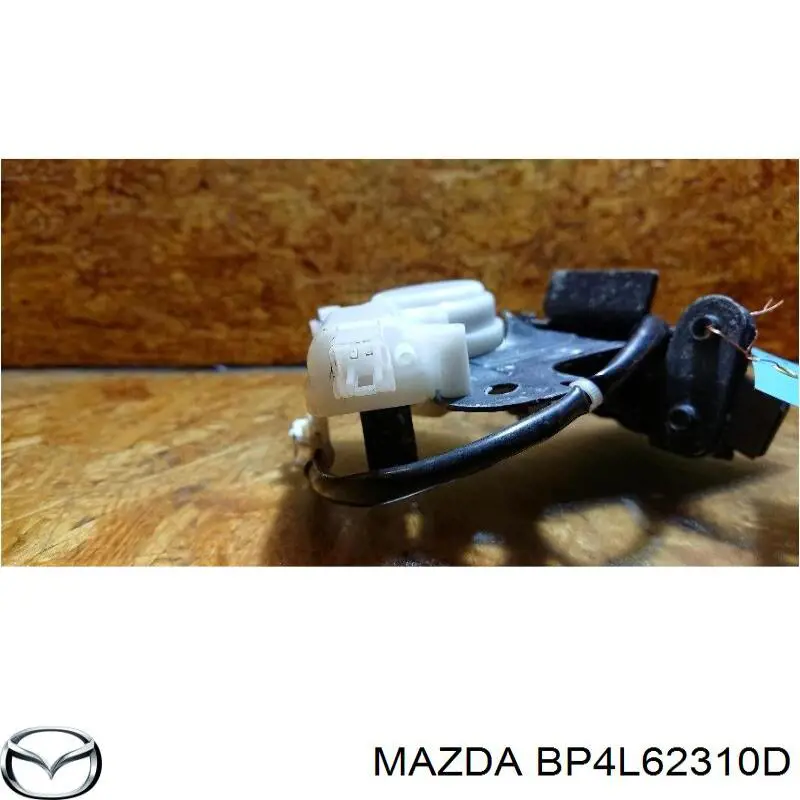 BP4L62310D Mazda Fecho de tampa de porta-malas (de 3ª/5ª porta traseira)
