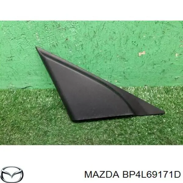 BP4L69171D Mazda Placa sobreposta interna de fixação de espelho esquerdo