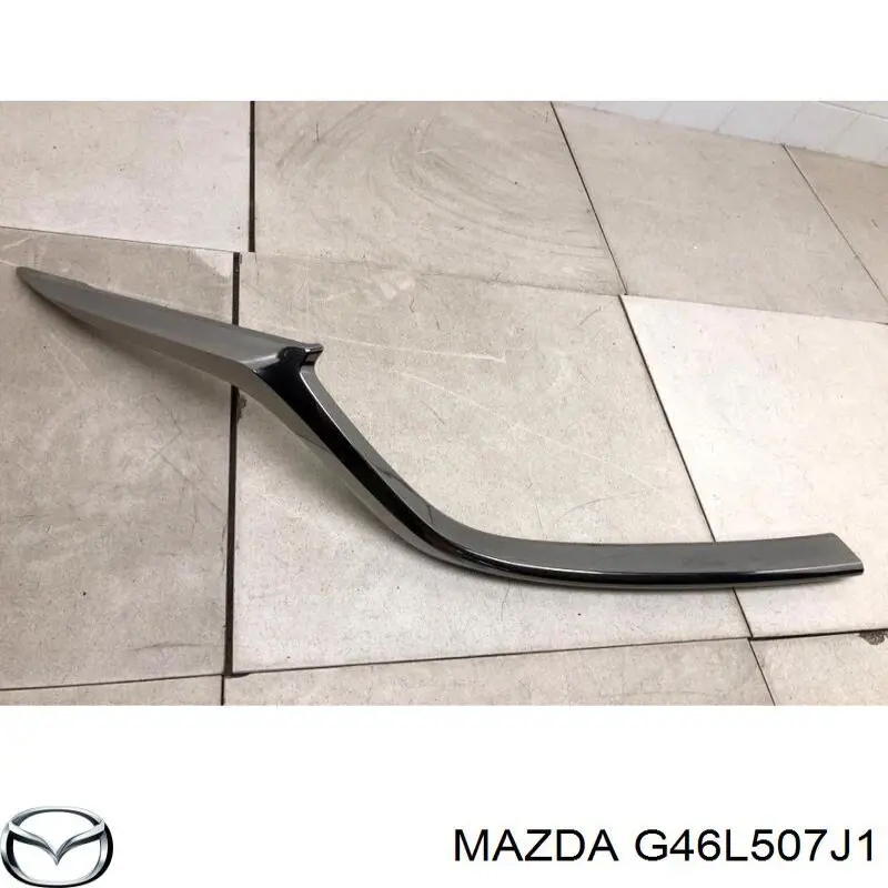 Compre G46L507J1 Mazda Moldura de grelha do radiador direito
