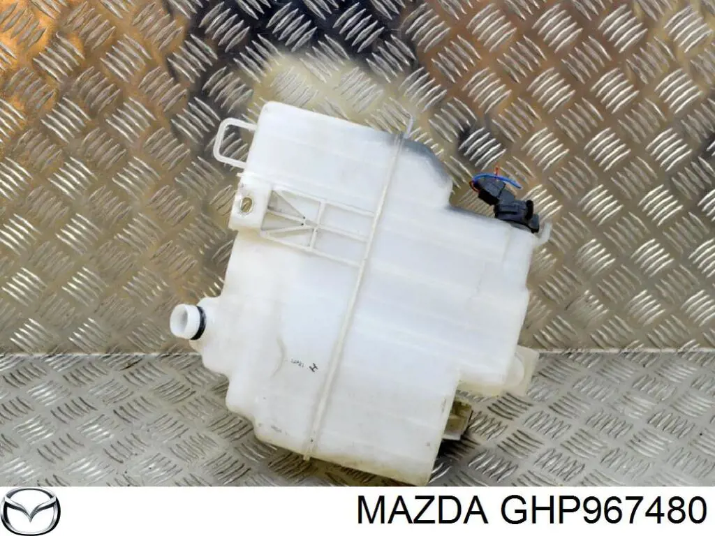 GHP967480 Mazda Tanque de fluido para lavador de vidro