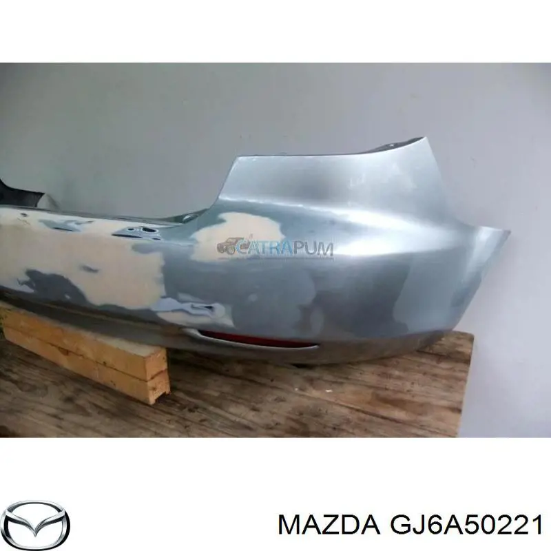 GJ6A50221 Mazda Pára-choque traseiro