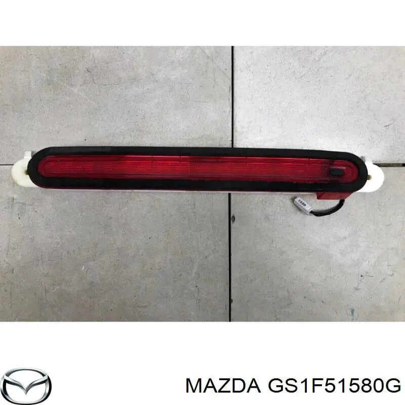Sinal de parada traseiro adicional para Mazda 6  GH