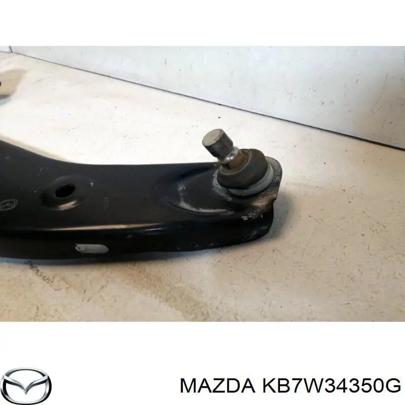 Braço oscilante inferior esquerdo de suspensão dianteira Mazda KB7W34350C preço, a partir de 118,14 USD