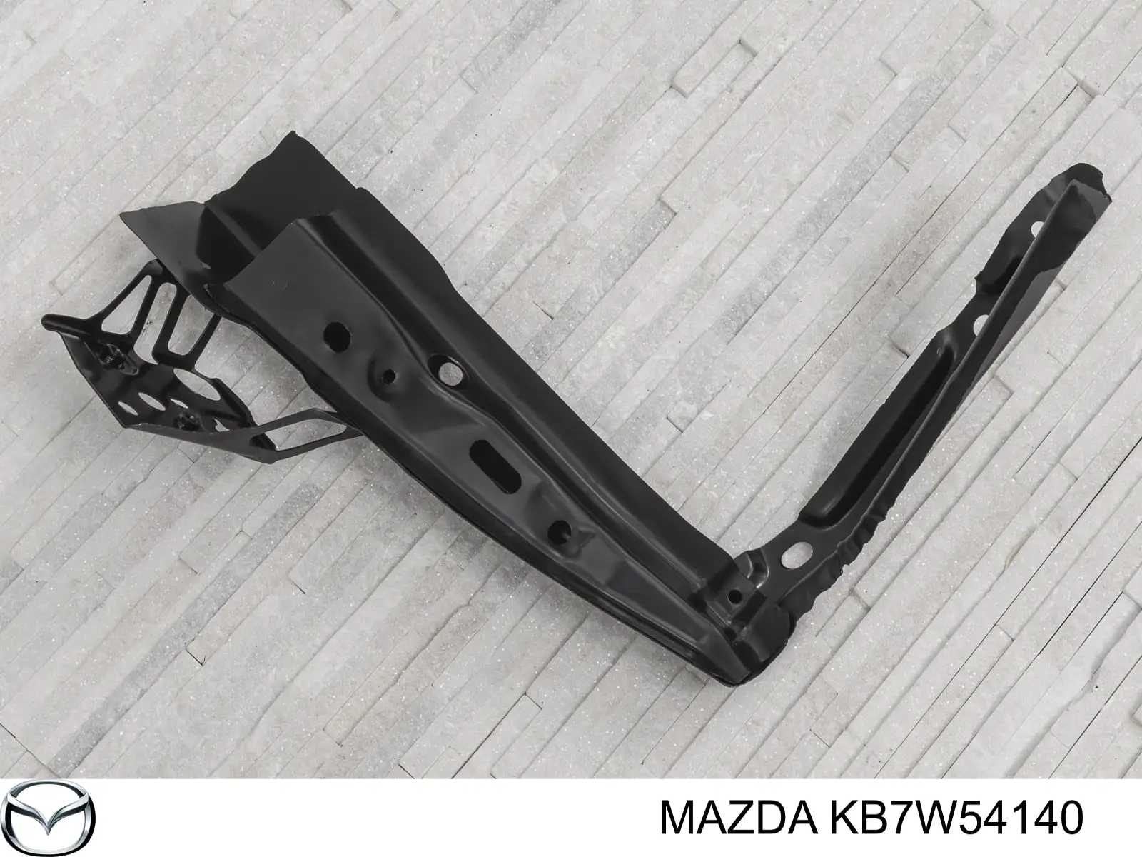 Consola de suporte do radiador superior Mazda KB7W54140 preço, a partir de 45,40 USD