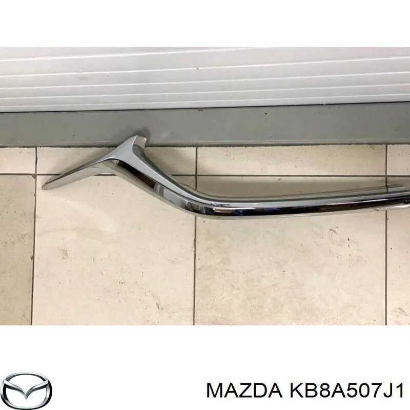 Compre MZ7062201 Prasco Moldura de grelha do radiador direito