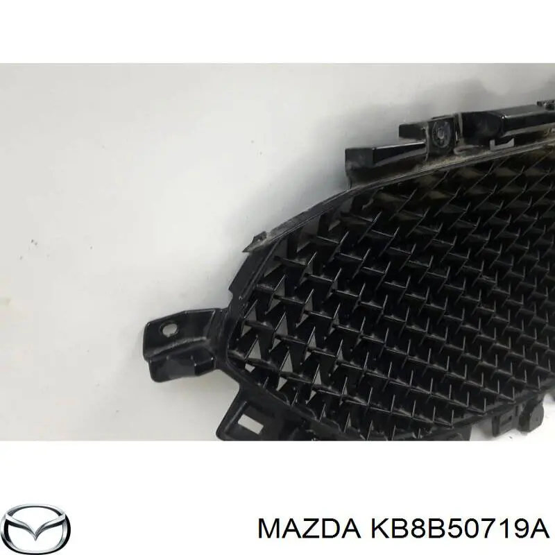 Grelha do radiador Mazda KB8B50719A preço, a partir de 169,79 USD