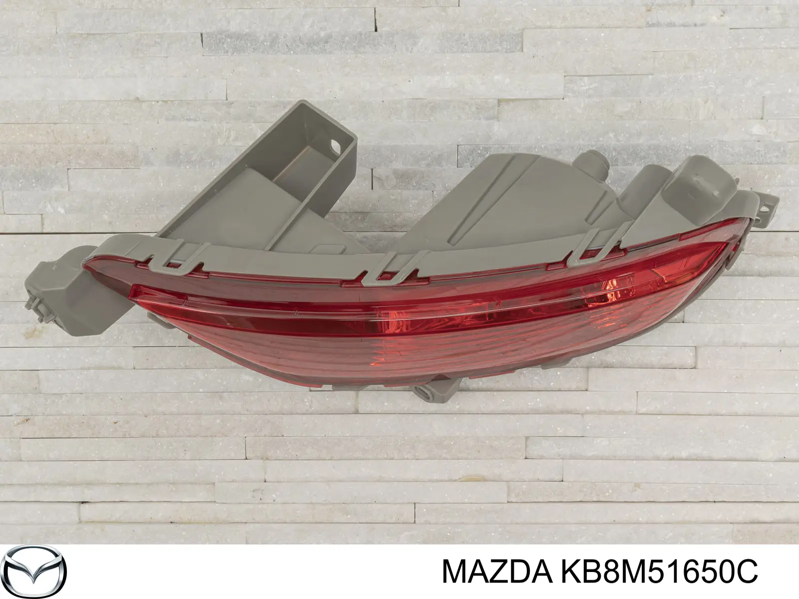 Compre KB8M51650C Mazda Lanterna do pára-choque traseiro direito