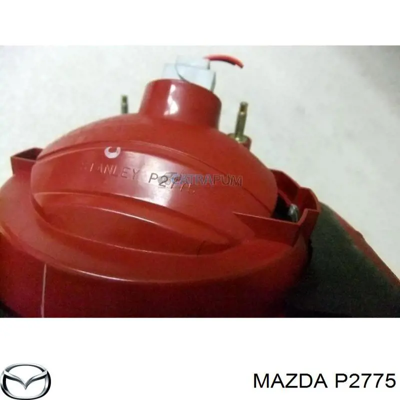 P2775 Mazda Lanterna traseira esquerda interna