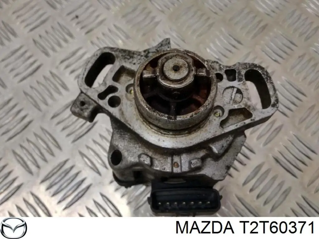 T2T60371 Mazda Distribuidor de ignição (distribuidor)