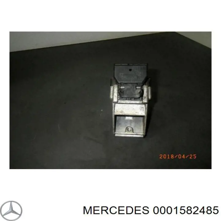 0001582485 Mercedes 