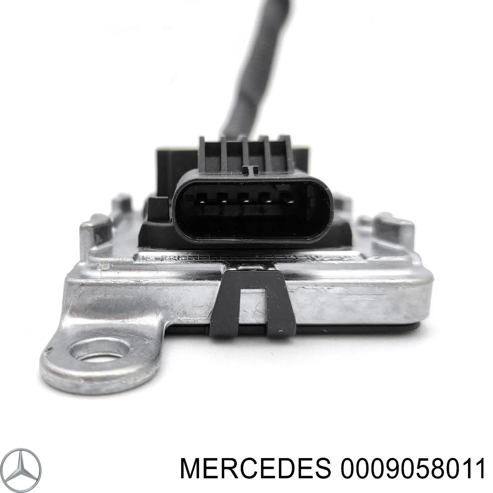Compre 0009058011 Mercedes Sensor dianteiro de óxidos de nitrogênio NOX