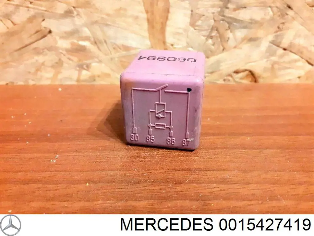 0015427419 Mercedes 