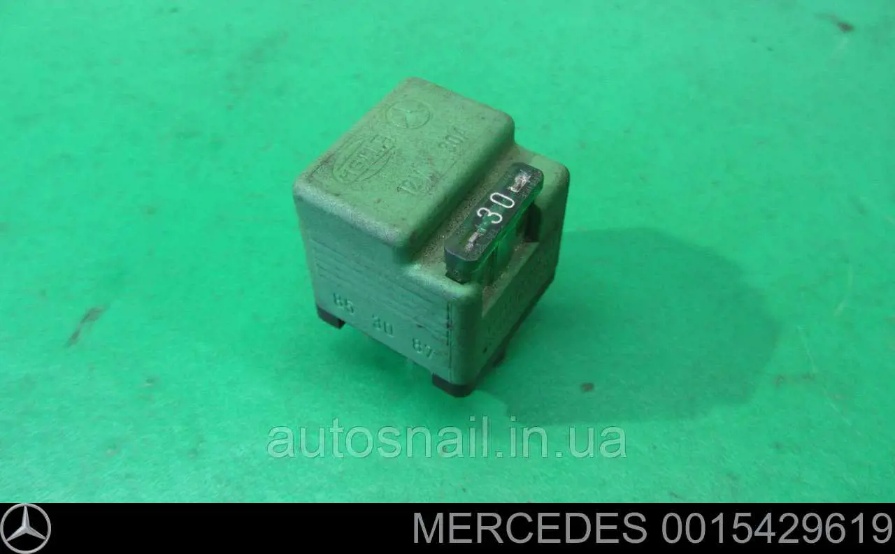 0015429619 Mercedes Relê de bomba de gasolina elétrica