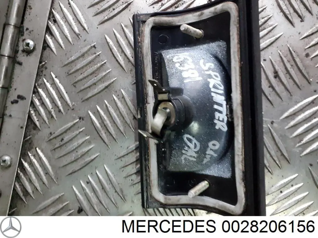 Sinal de parada traseiro adicional Mercedes 0028206156 preço, a partir de 9,18 USD