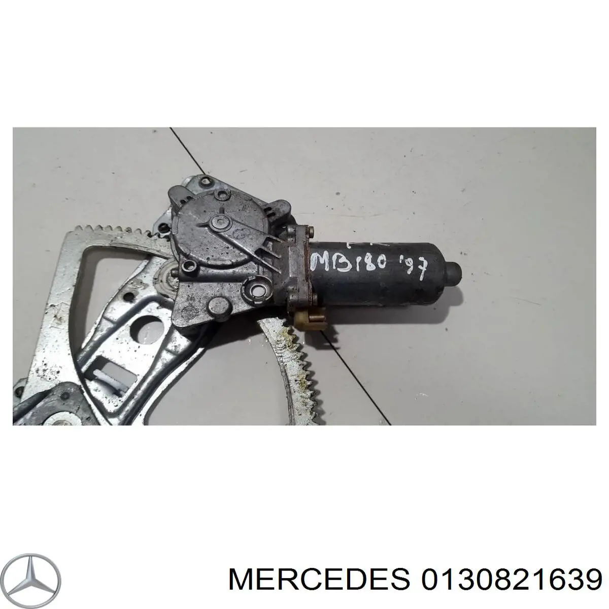 0130821639 Mercedes 