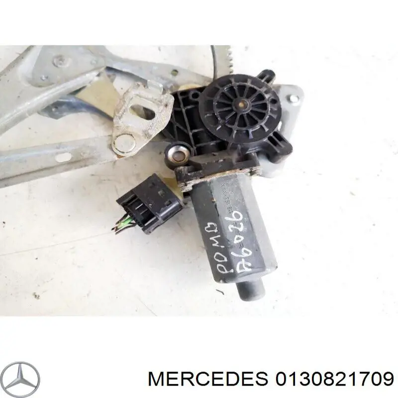Compre 0130821709 Mercedes Motor de acionamento de vidro da porta dianteira direita