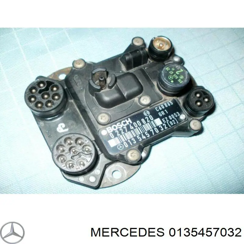 0135457032 Mercedes Módulo de ignição (comutador)