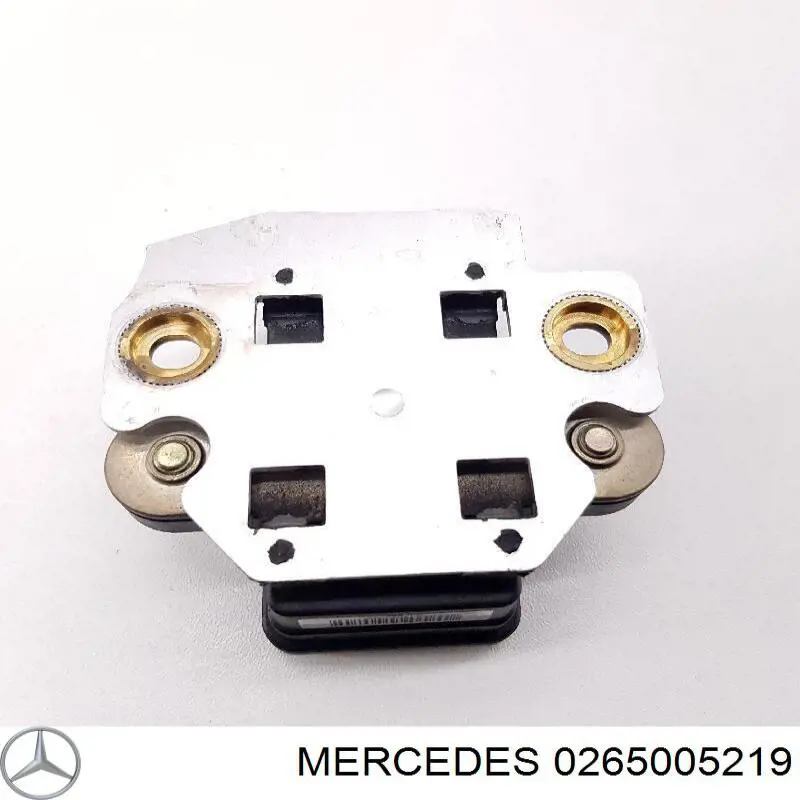  Mercedes 0265005219