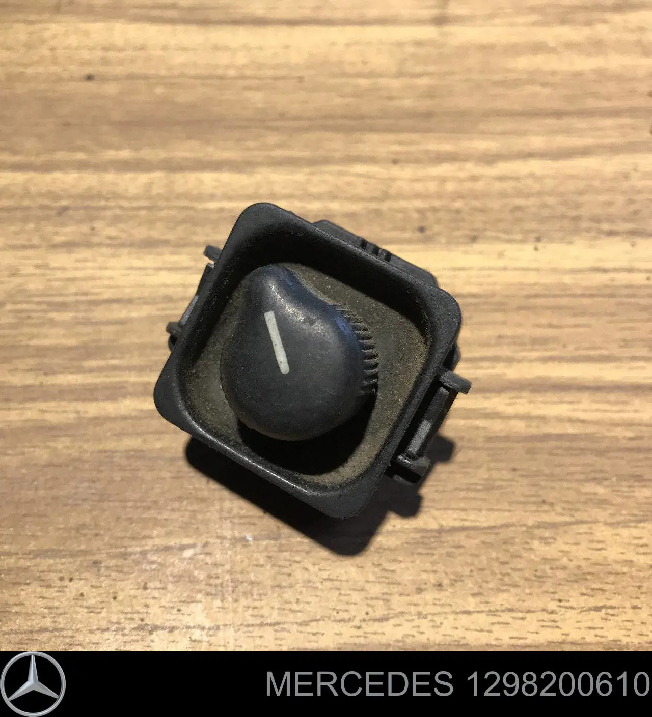 Unidade de controlo dos espelhos de retrovisão, na porta Mercedes 1298200610 preço, a partir de 64,17 USD