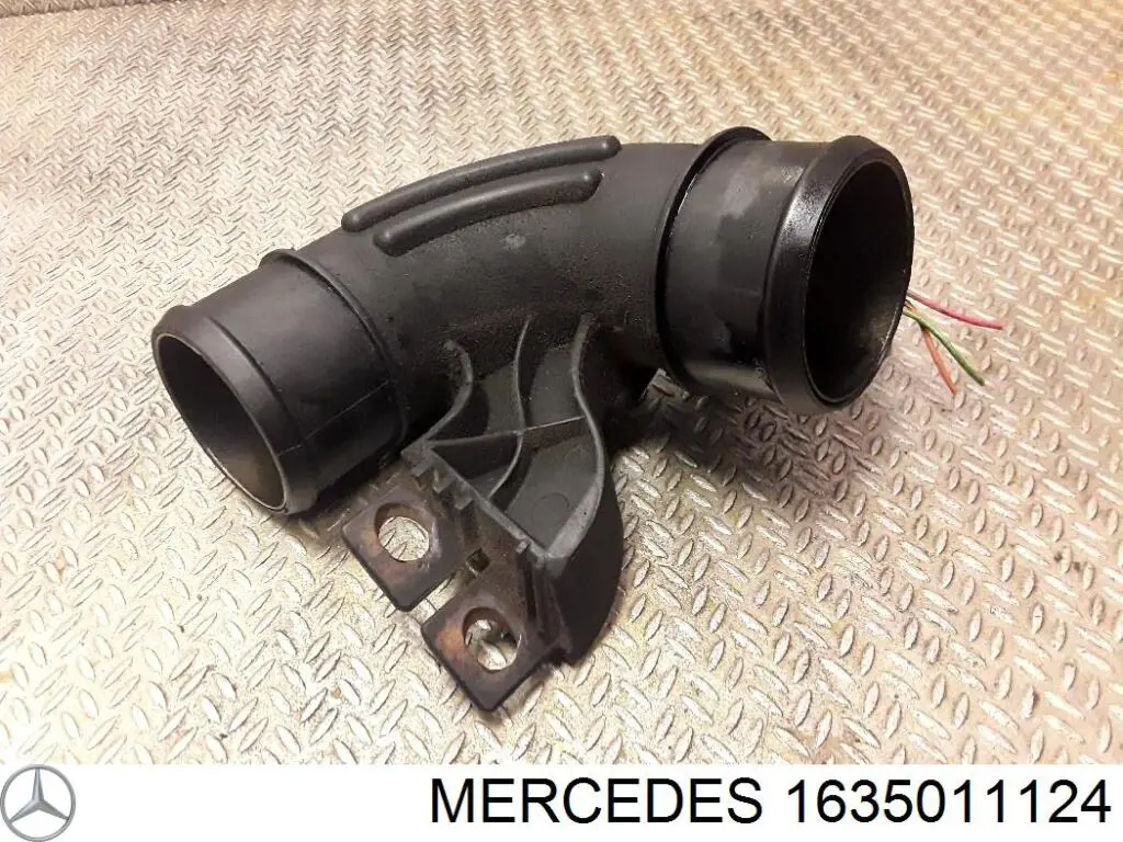 1635011124 Mercedes Mangueira (cano derivado) de intercooler