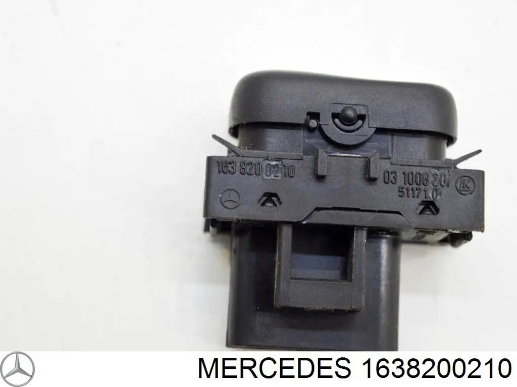 Compre 1638200210 Mercedes Unidade de botões de controlo de elevador de vidro de consola central
