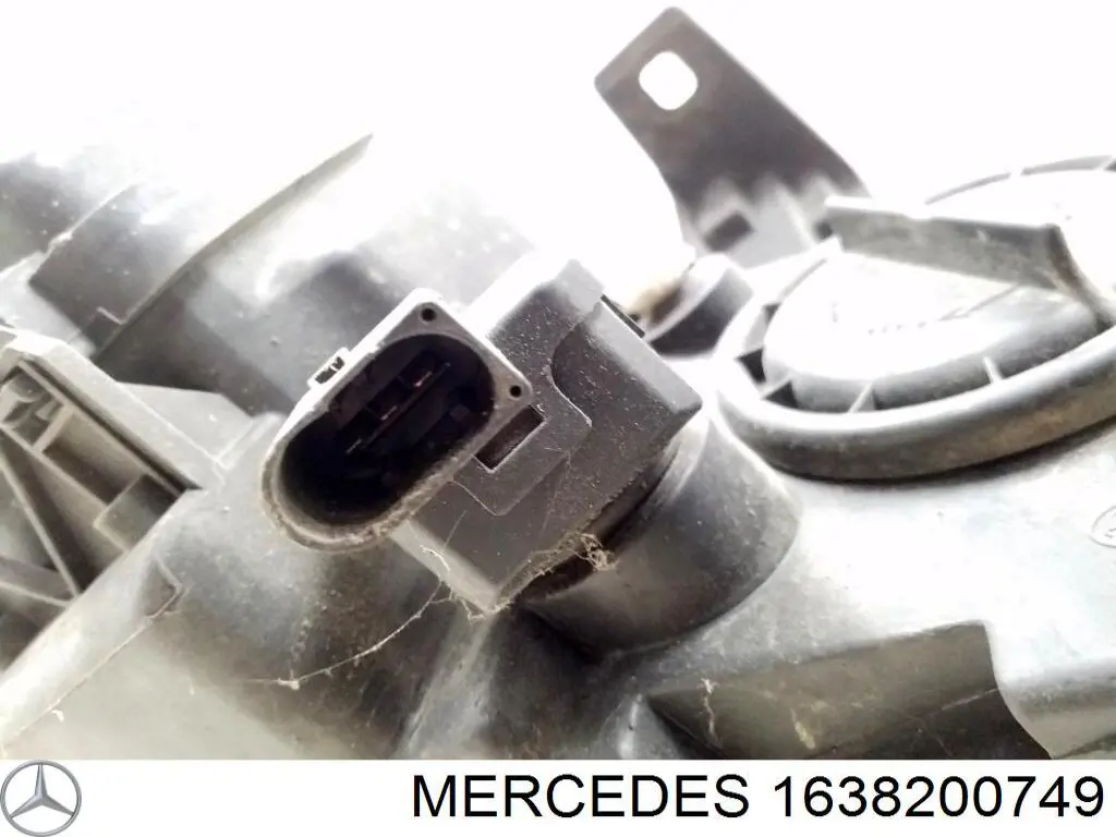 A1638200749 Mercedes Tampa das luzes traseiras