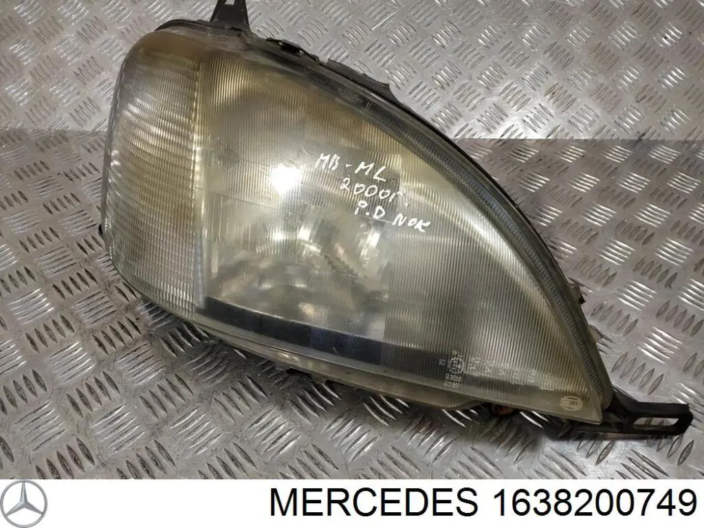 Tampa das luzes traseiras Mercedes A1638200749 preço, a partir de 119,18 USD