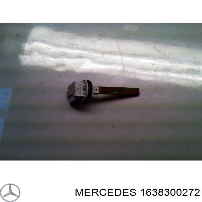1638300272 Mercedes Sensor de temperatura de ar no salão