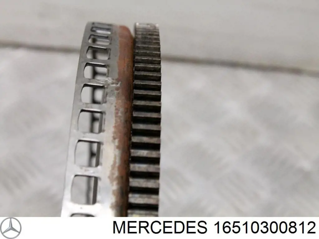 Volante de motor 16510300812 Mercedes