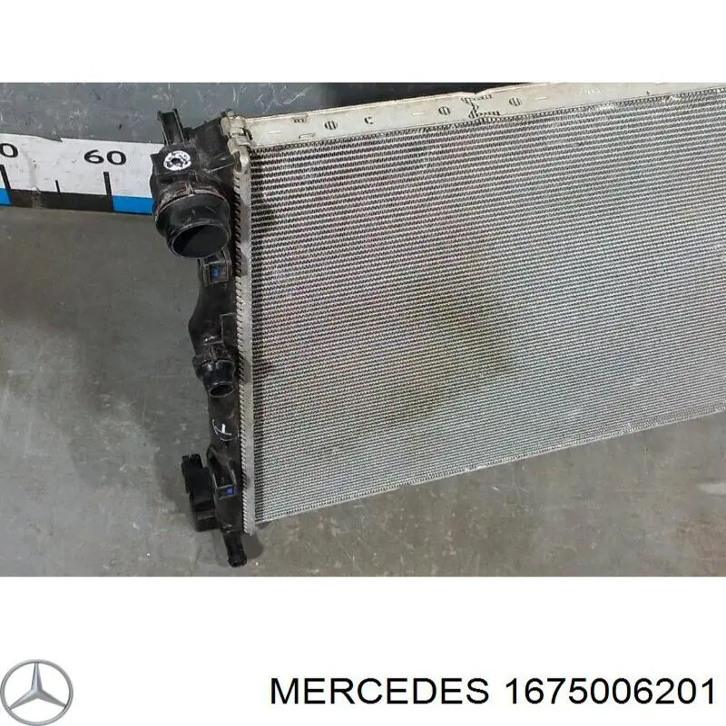 1675006201 Mercedes Radiador de esfriamento de motor