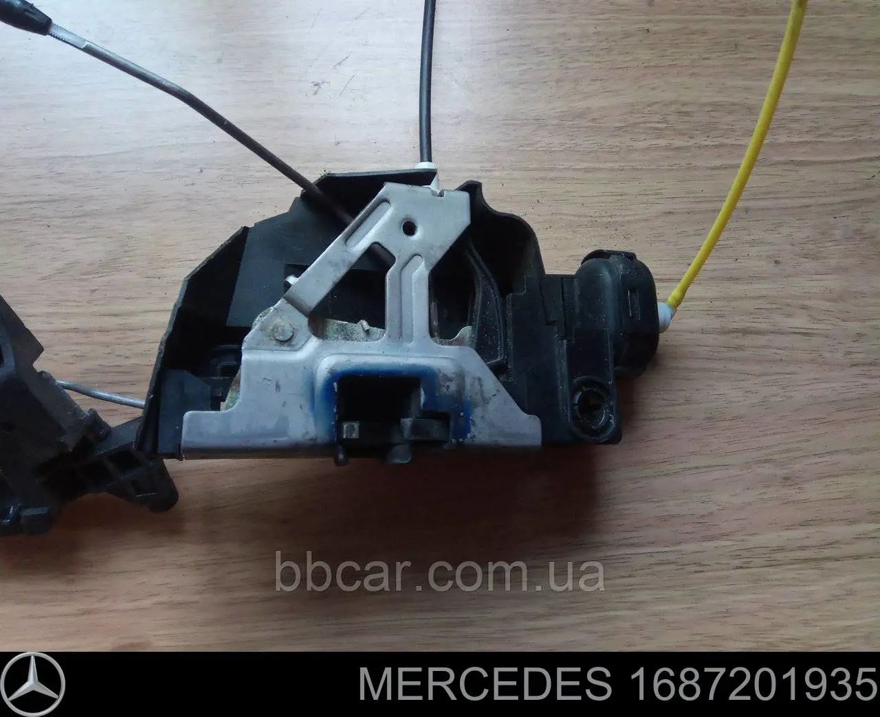 Fecho da porta dianteira esquerda Mercedes 1687201935 preço, a partir de 56,28 USD