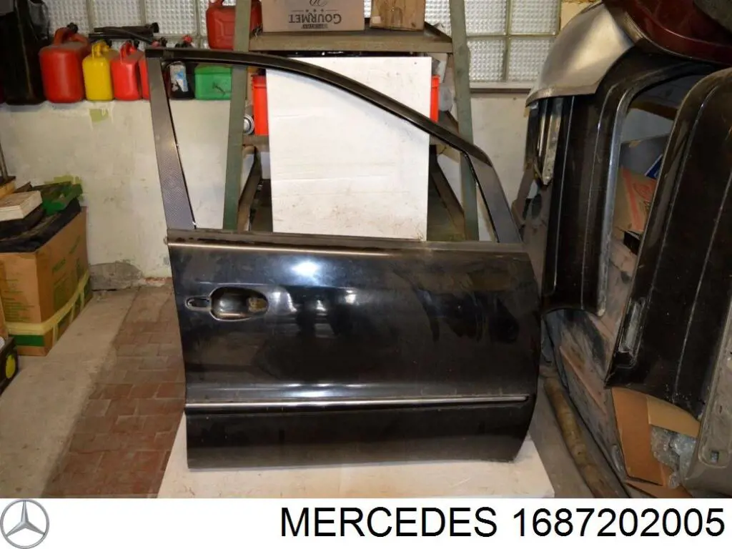 168720200528 Mercedes Porta dianteira direita