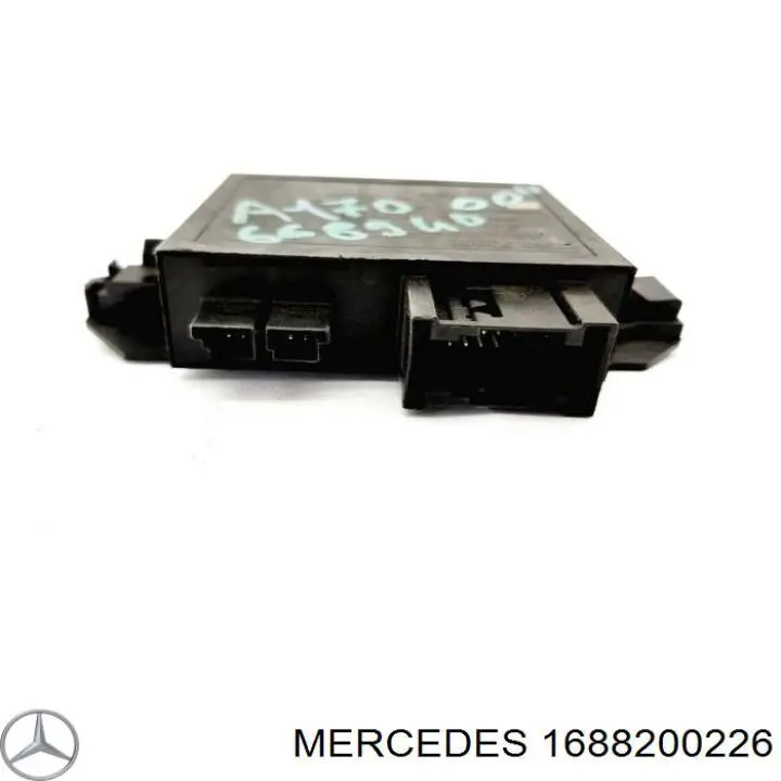 Compre 1688200226 Mercedes Lanterna traseira direita