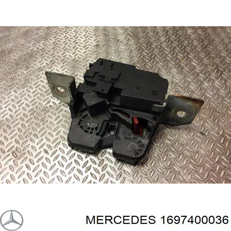A1697400235 Mercedes Fecho de tampa de porta-malas (de 3ª/5ª porta traseira)