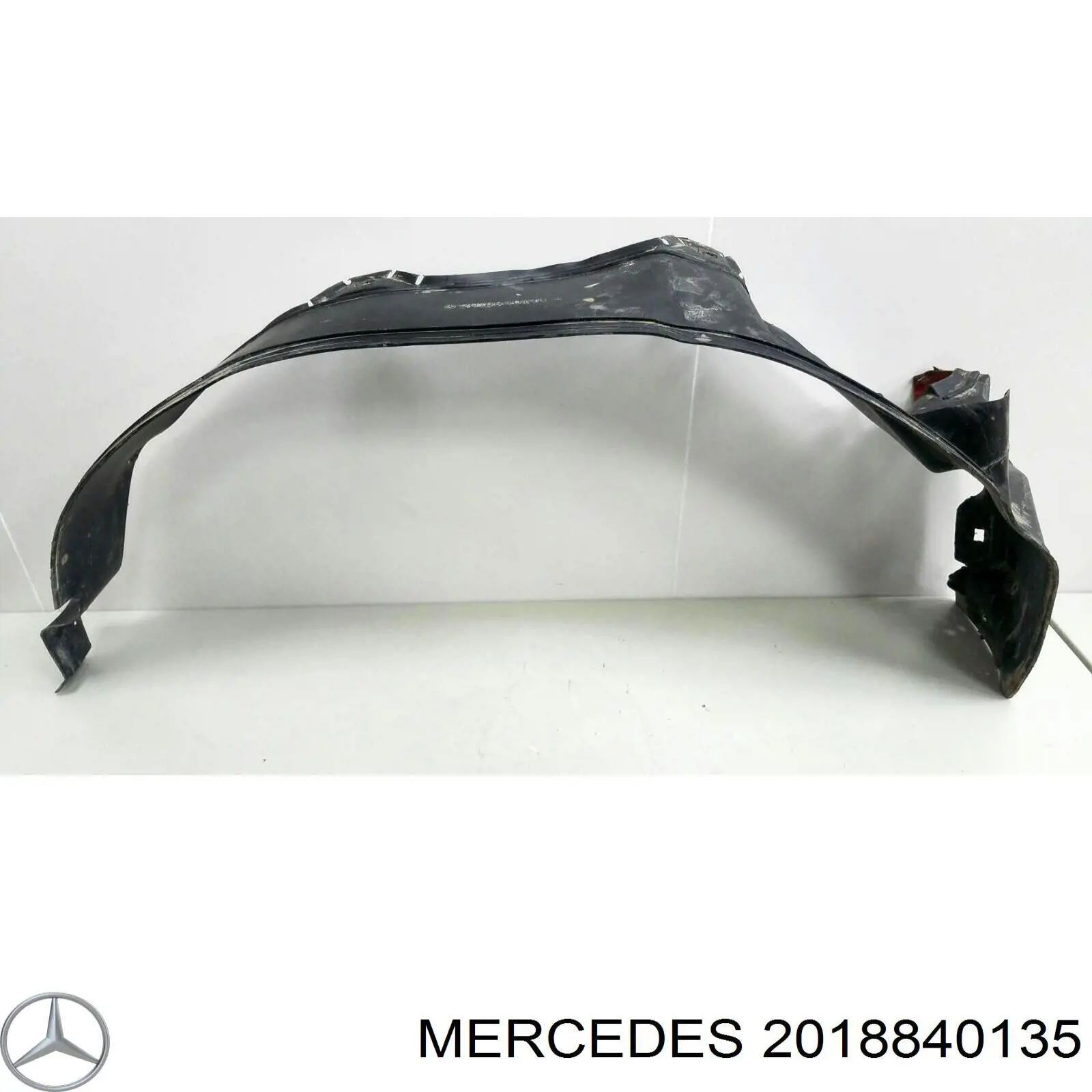 Compre A2018840135 Mercedes Guarda-barras esquerdo do pára-lama dianteiro